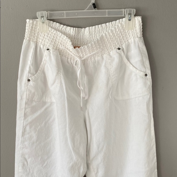 C Sono White Textured pants - Picture 5 of 10